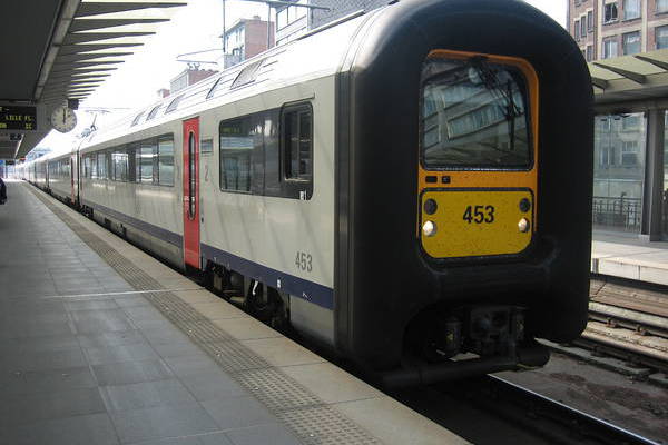 Bombardier AM96.4