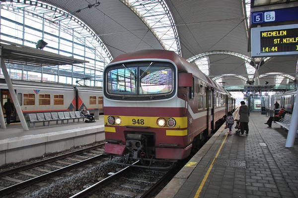 ACEC SNCB AM86