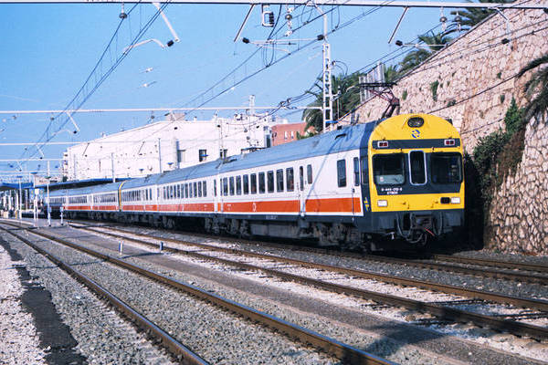 CAF RENFE 444