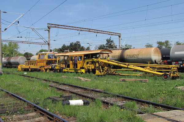MARUB Embankment forming machines