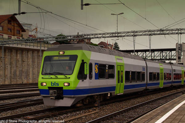 Bombardier BLS RABe 525