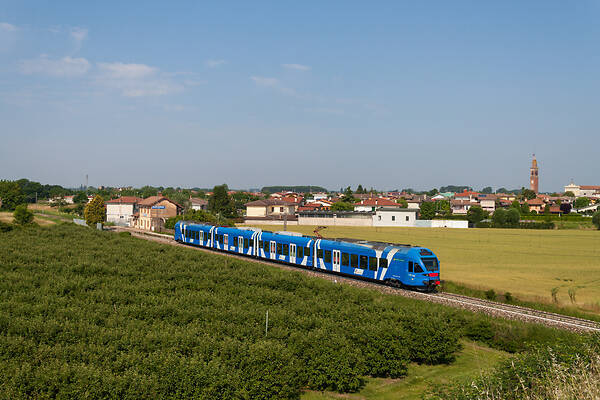Stadler Flirt 4/10 3kV