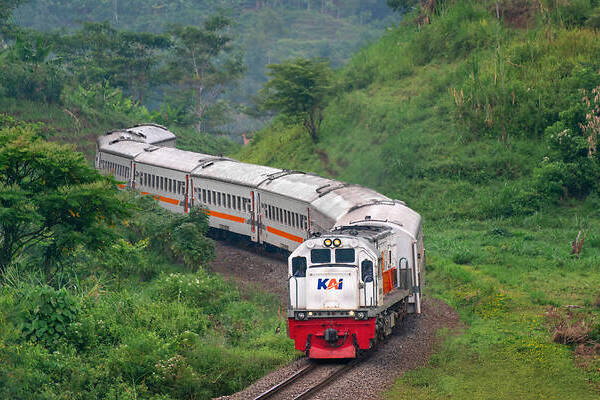 GE U18C