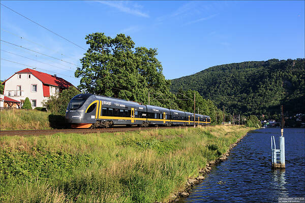 CRRC Zhuzhou 665 Sirius