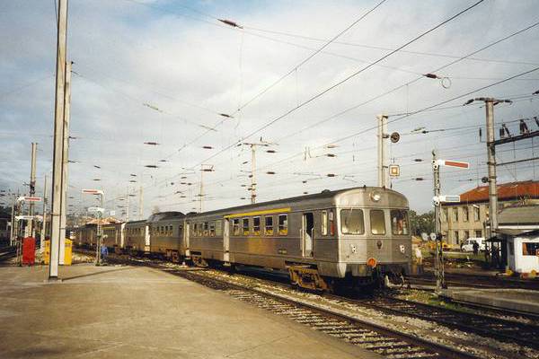 Sorefame CP 0400