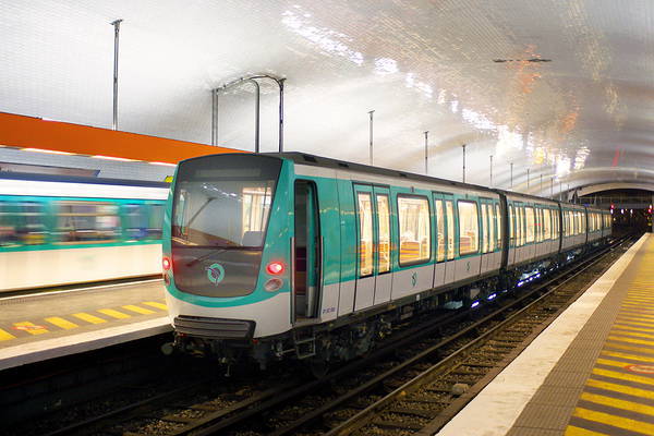 Bombardier RATP MF 2000
