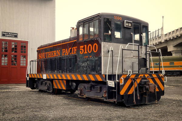 GE GE 70-ton switcher