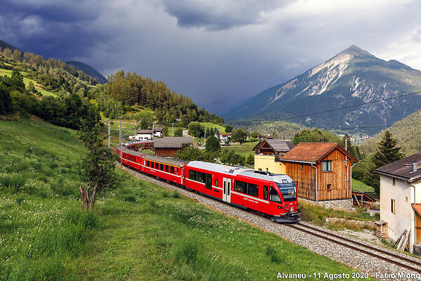 Stadler Bt 528