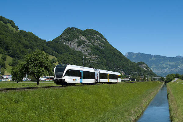 Stadler GTW 2/8