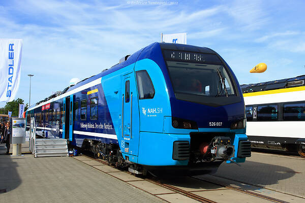 Stadler Flirt Akku 2-teilig