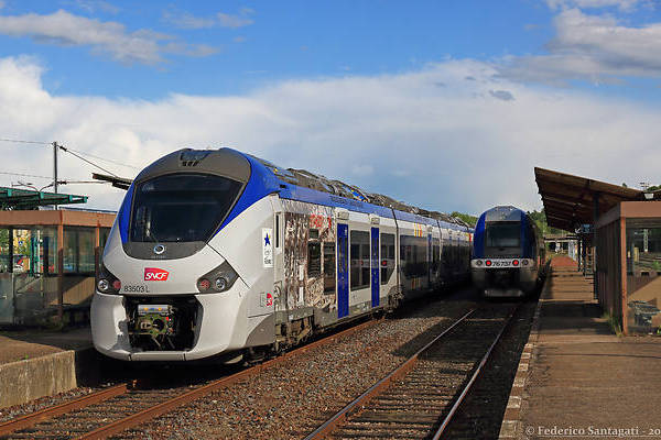Alstom B 83500 6-car