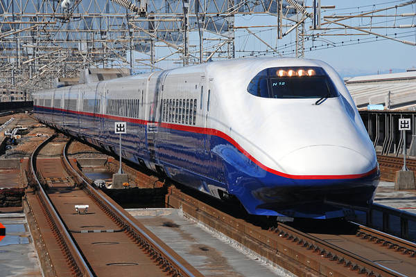 Hitachi E2