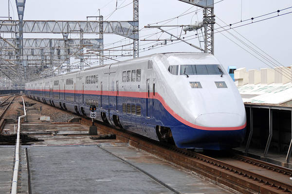 Hitachi E1