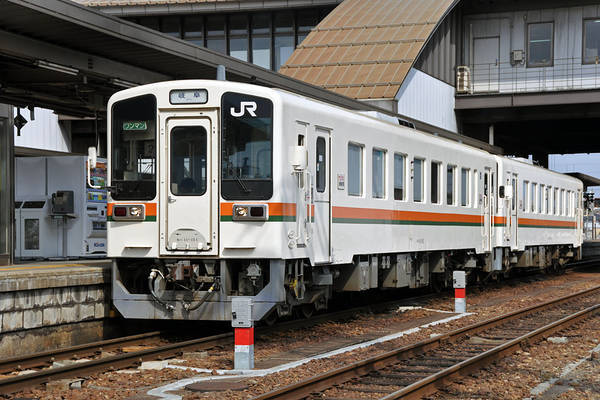 JR Central KiHa 11
