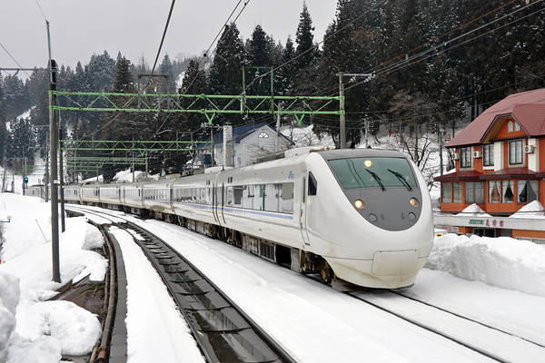 Hitachi JNR 681 series