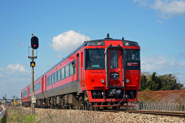 Nippon Sharyo KiHa 185
