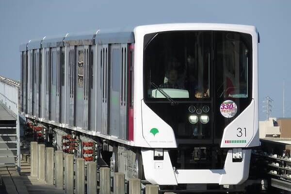 Mitsubishi Toei 330