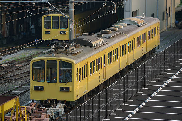 Seibu Ohmi 800