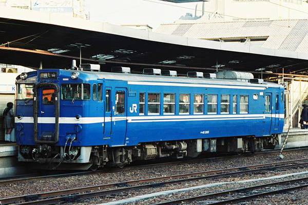 JNR KiHa 40-3000