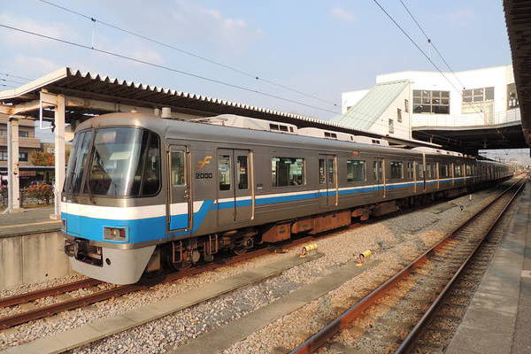 Kawasaki Fukuoka Subway 2000 series