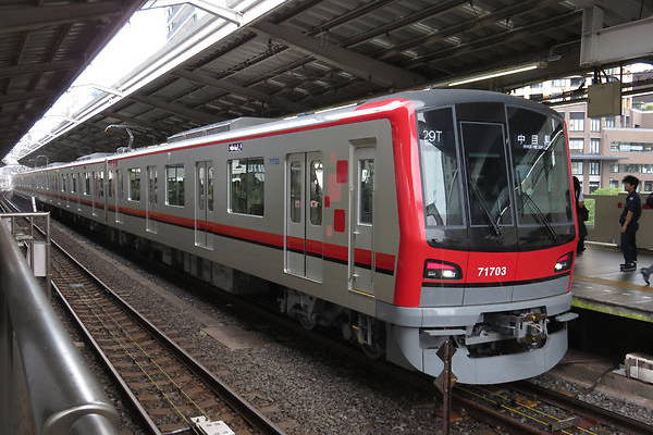 Kinki Sharyo Tobu 70000