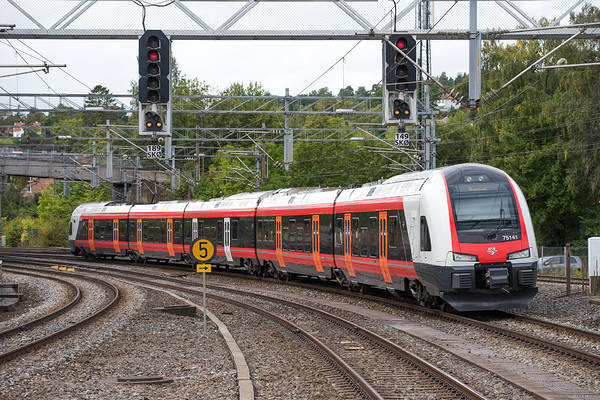 Stadler NSB BM 75