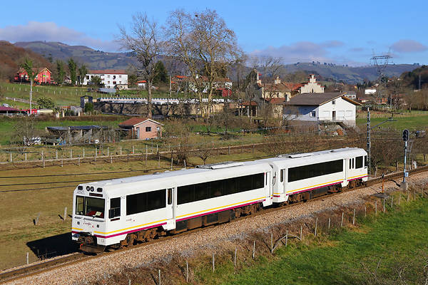 MTM FEVE 2400