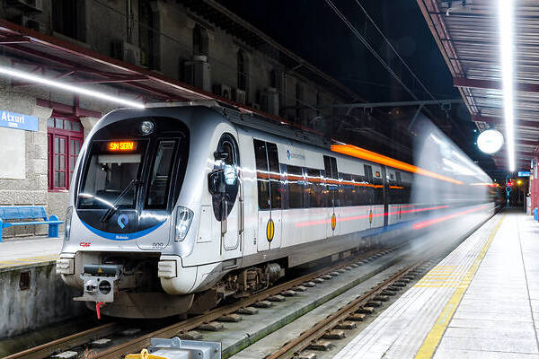CAF EuskoTren 900
