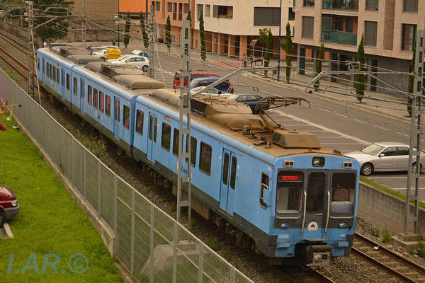 CAF EuskoTren 3500