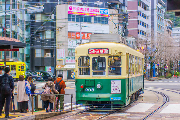 Hitachi 200