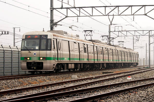 Hyundai Rotem Djet 1000