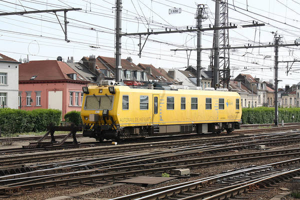 Plasser & Theurer SNCB EM