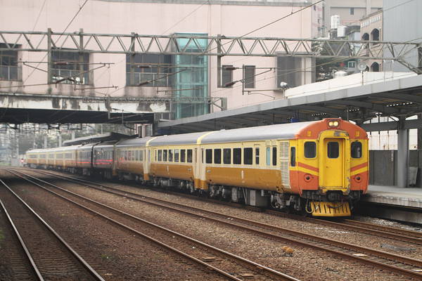 GEC Traction TRA EMU100