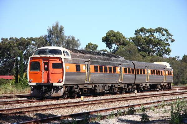 Comeng 2000 railcar