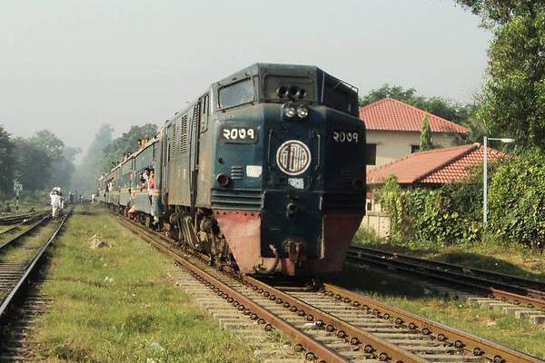 GMD GM B12