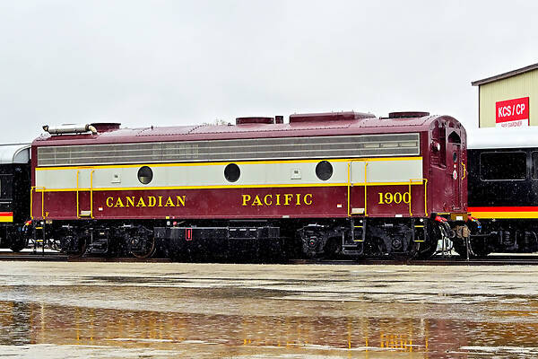 GMD F9B