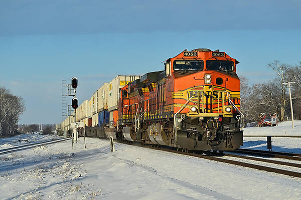 GE Dash 9-44CW