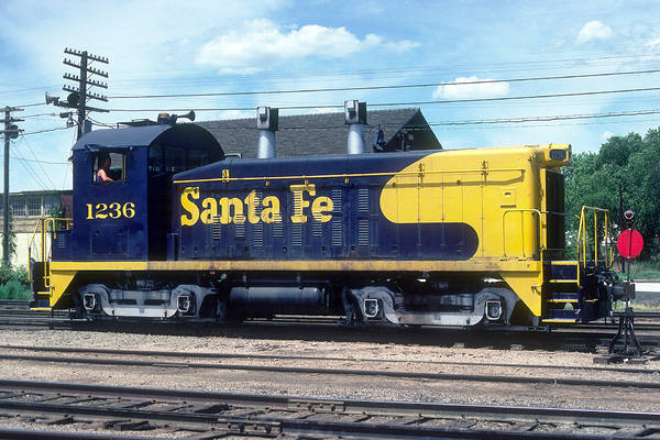 EMD SSB1200