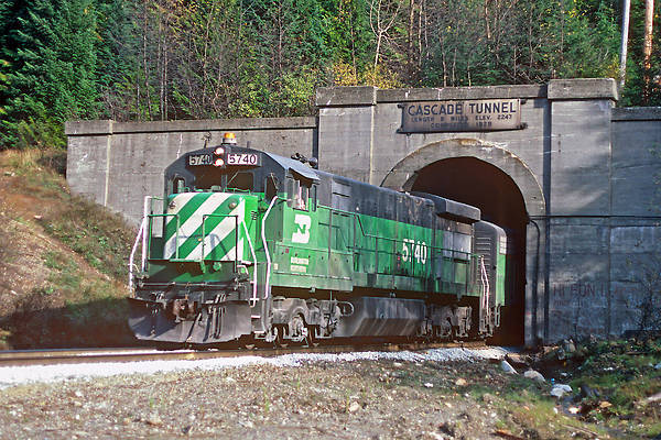GE U33C