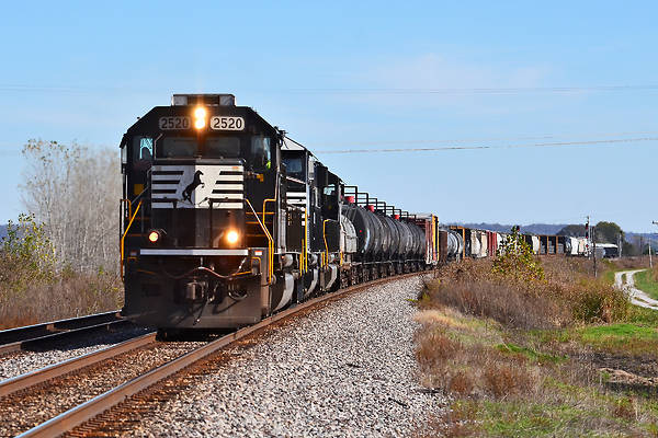 EMD SD70