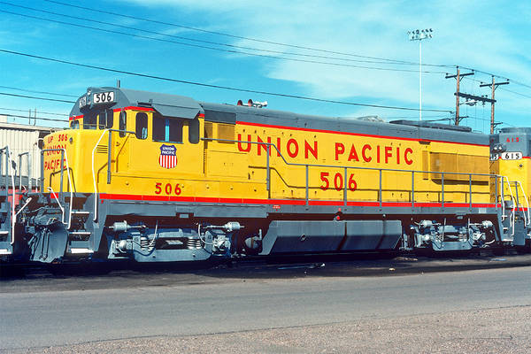 GE GE U28B