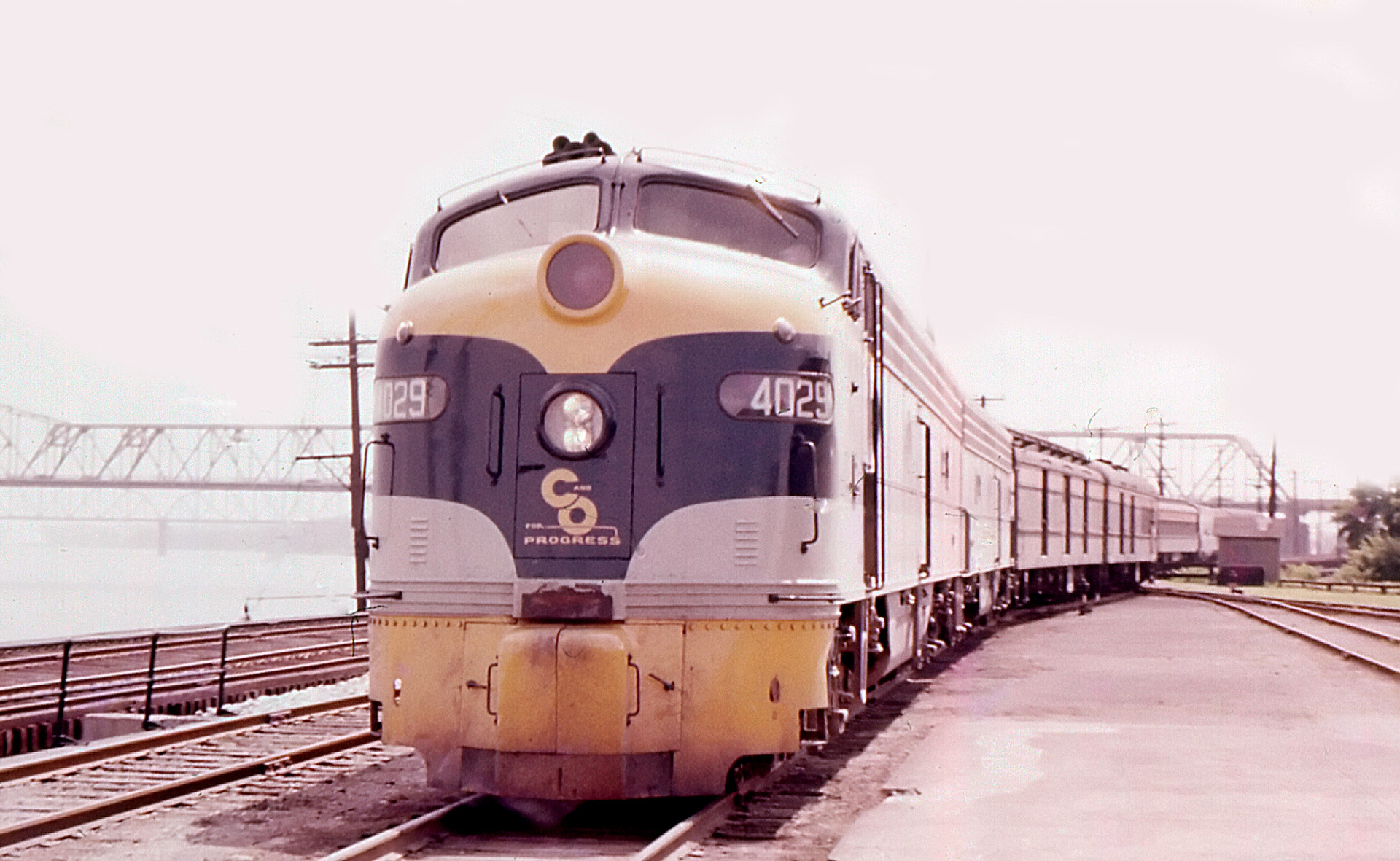 EMD E8A – photo 19