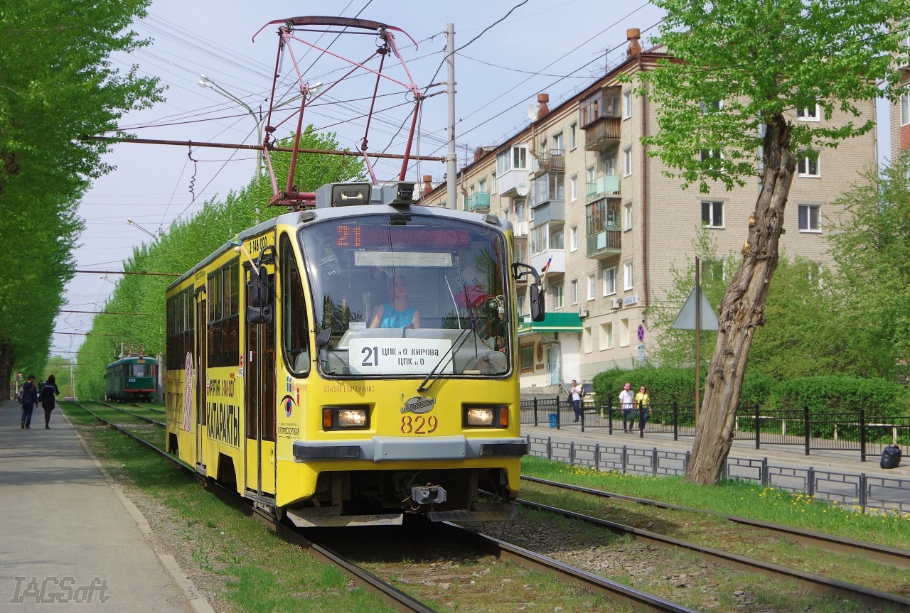 Uraltransmash 71-405 – Foto 4