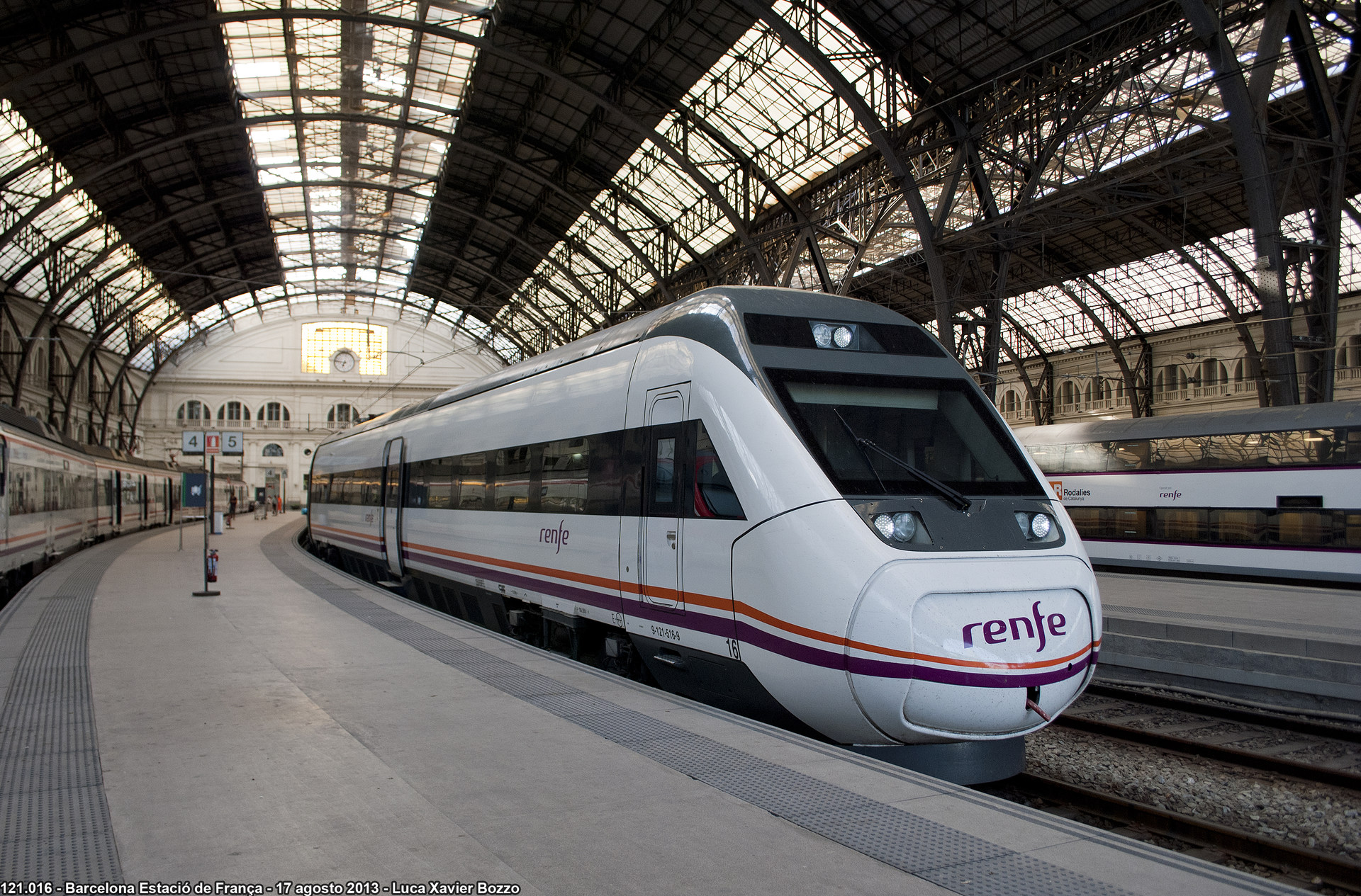 CAF RENFE 121 – photo 12