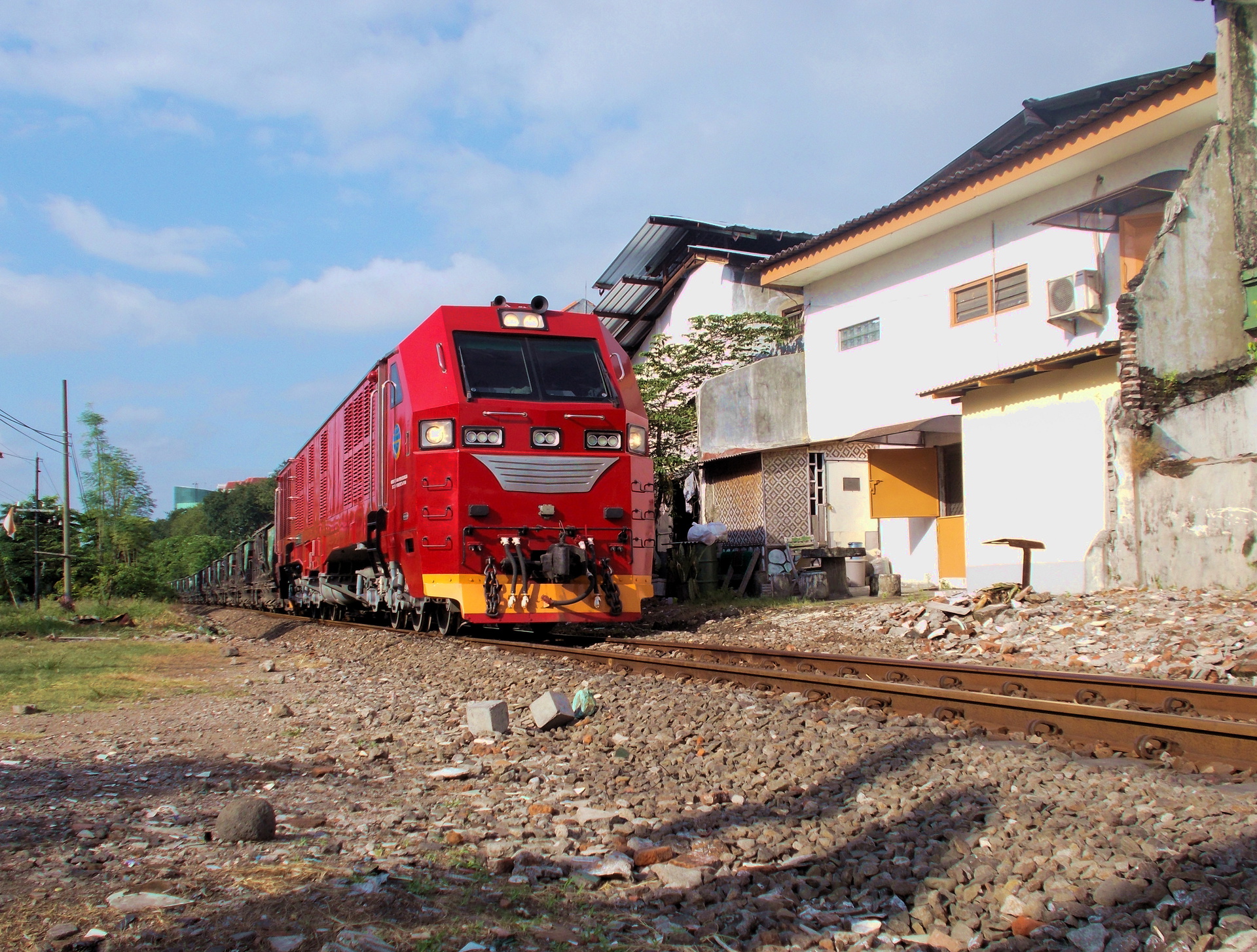 PT INKA CC 300 – photo 2