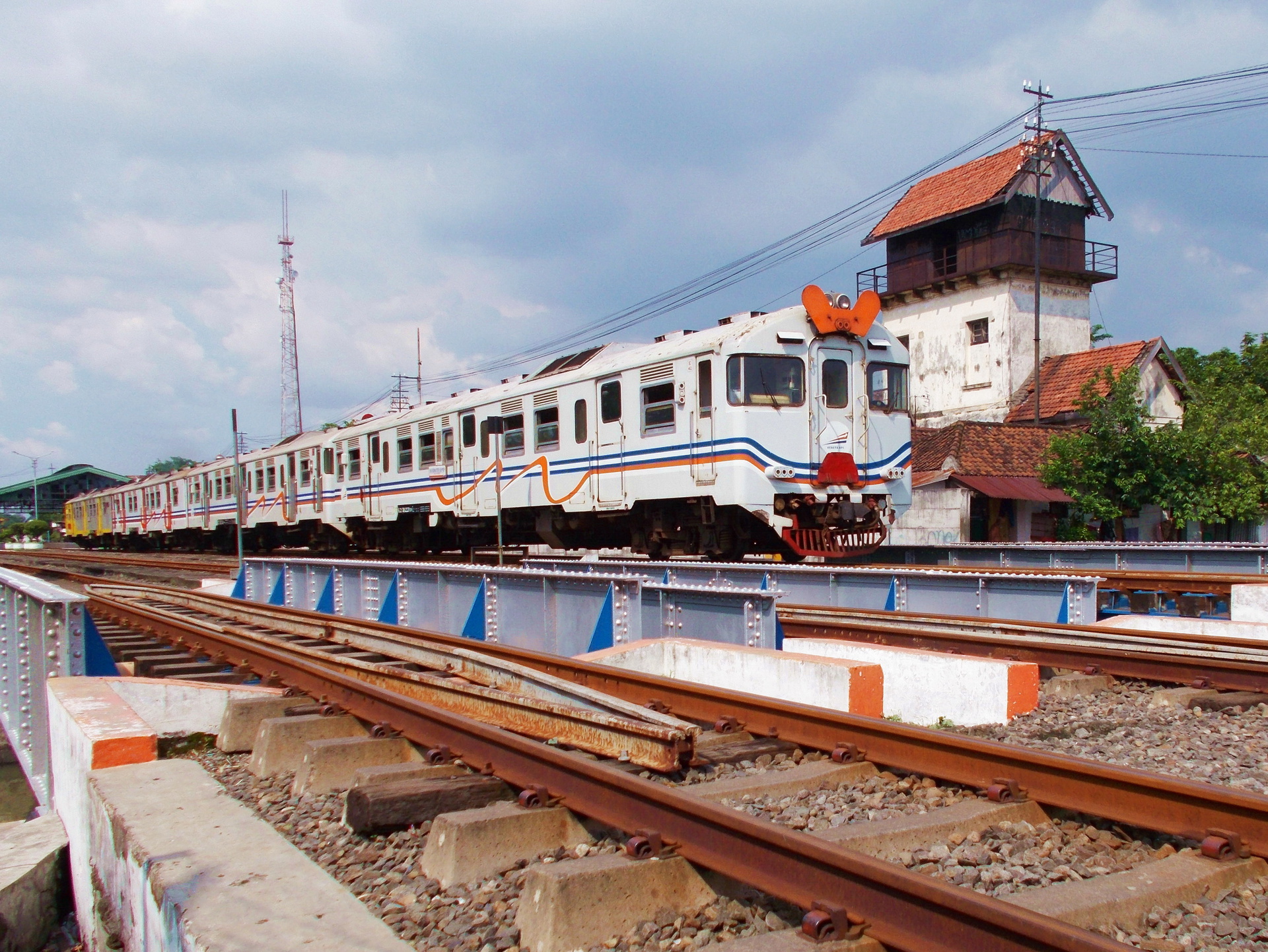 Nippon Sharyo KRDH – photo 3