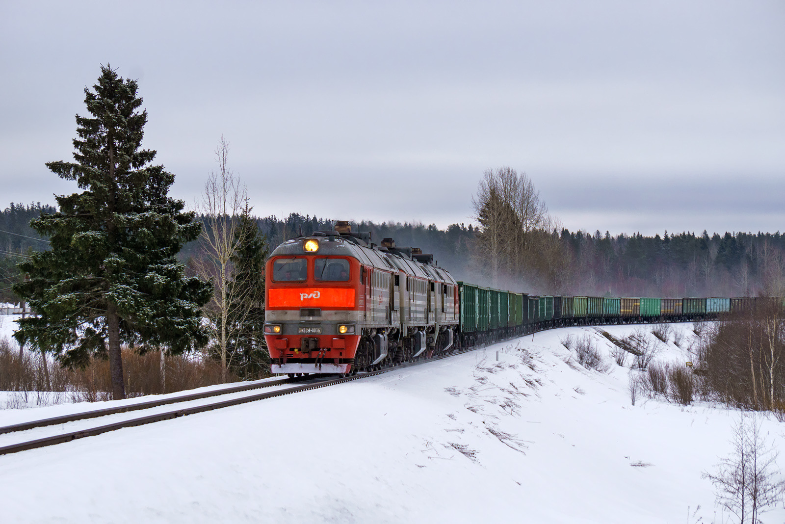 Luhanskteplovoz 3M62U – photo 12