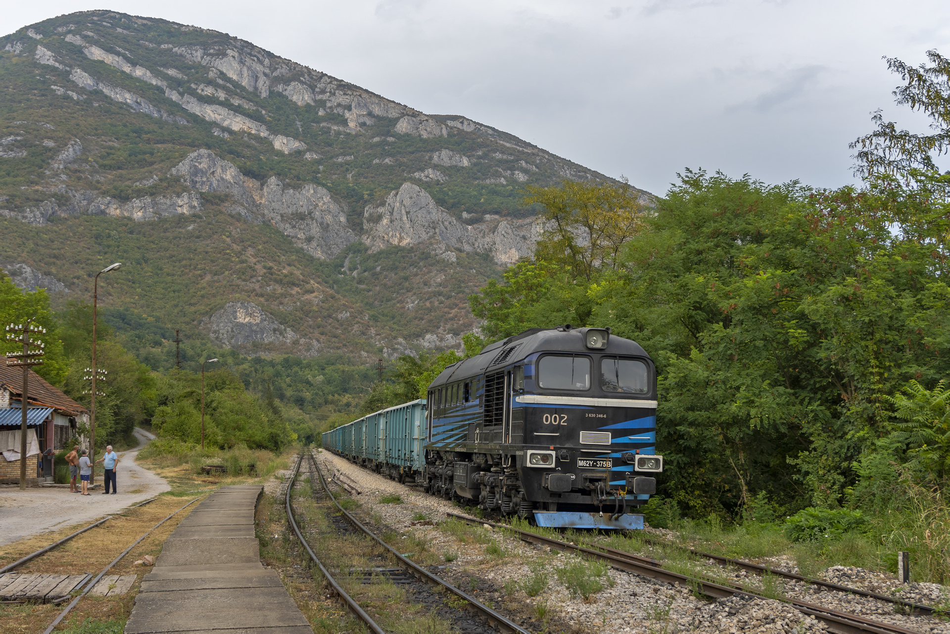 Luhanskteplovoz 2M62U – foto 7