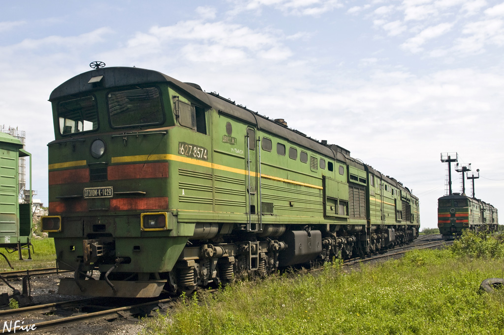 Luhanskteplovoz 3TE10M-K – foto 20