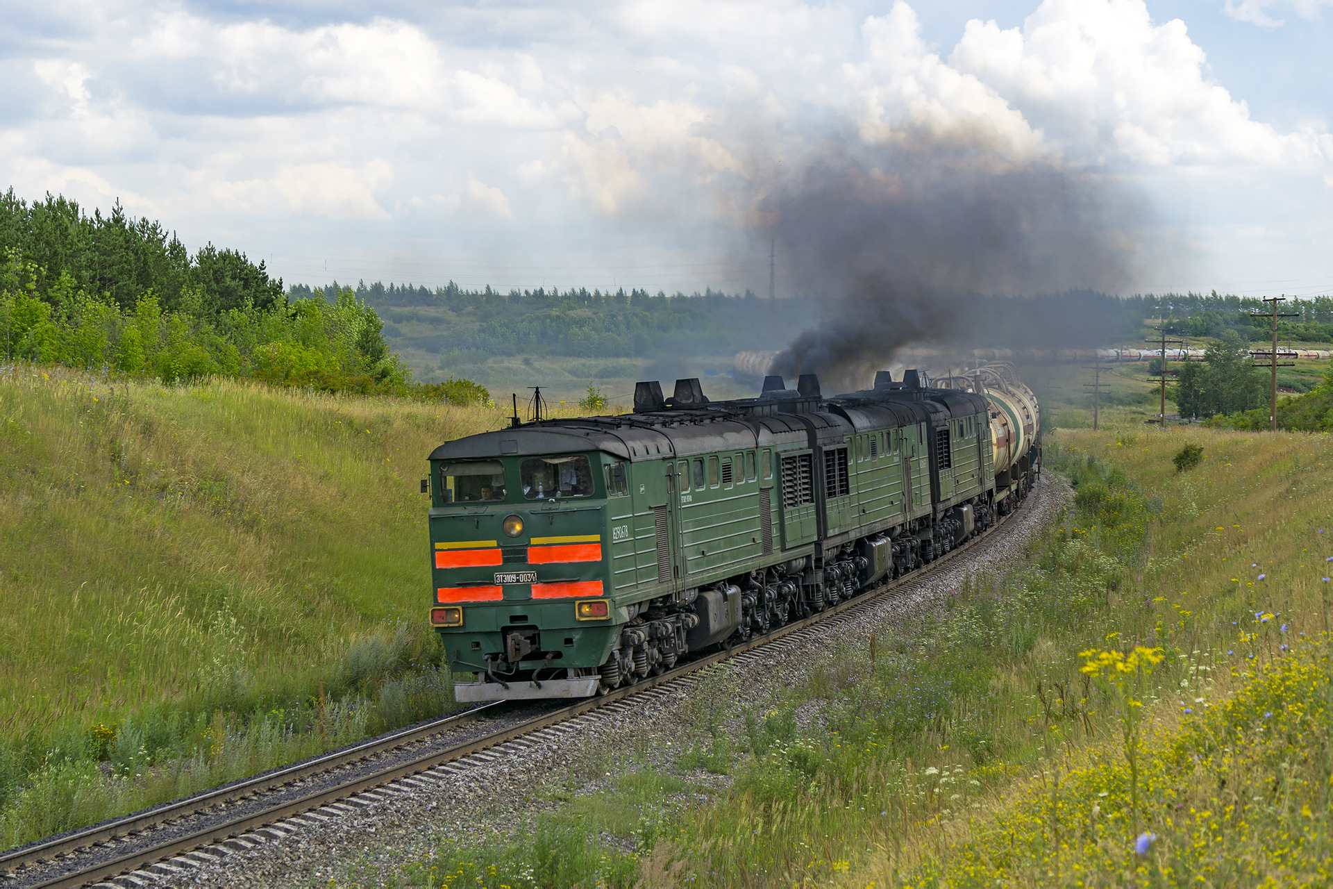 Luhanskteplovoz 3TE10U – photo 20